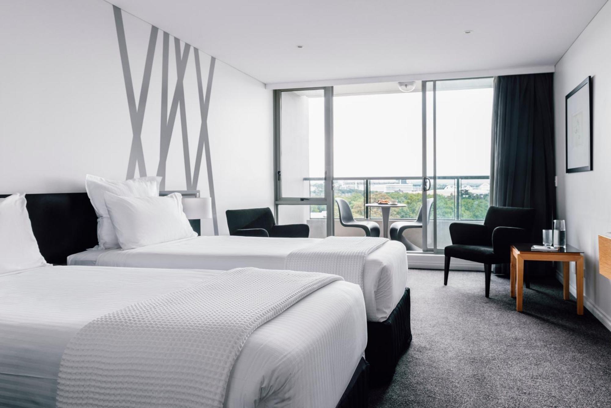 Quay West Suites Melbourne City Exterior foto A room at the W Hotel, Melbourne