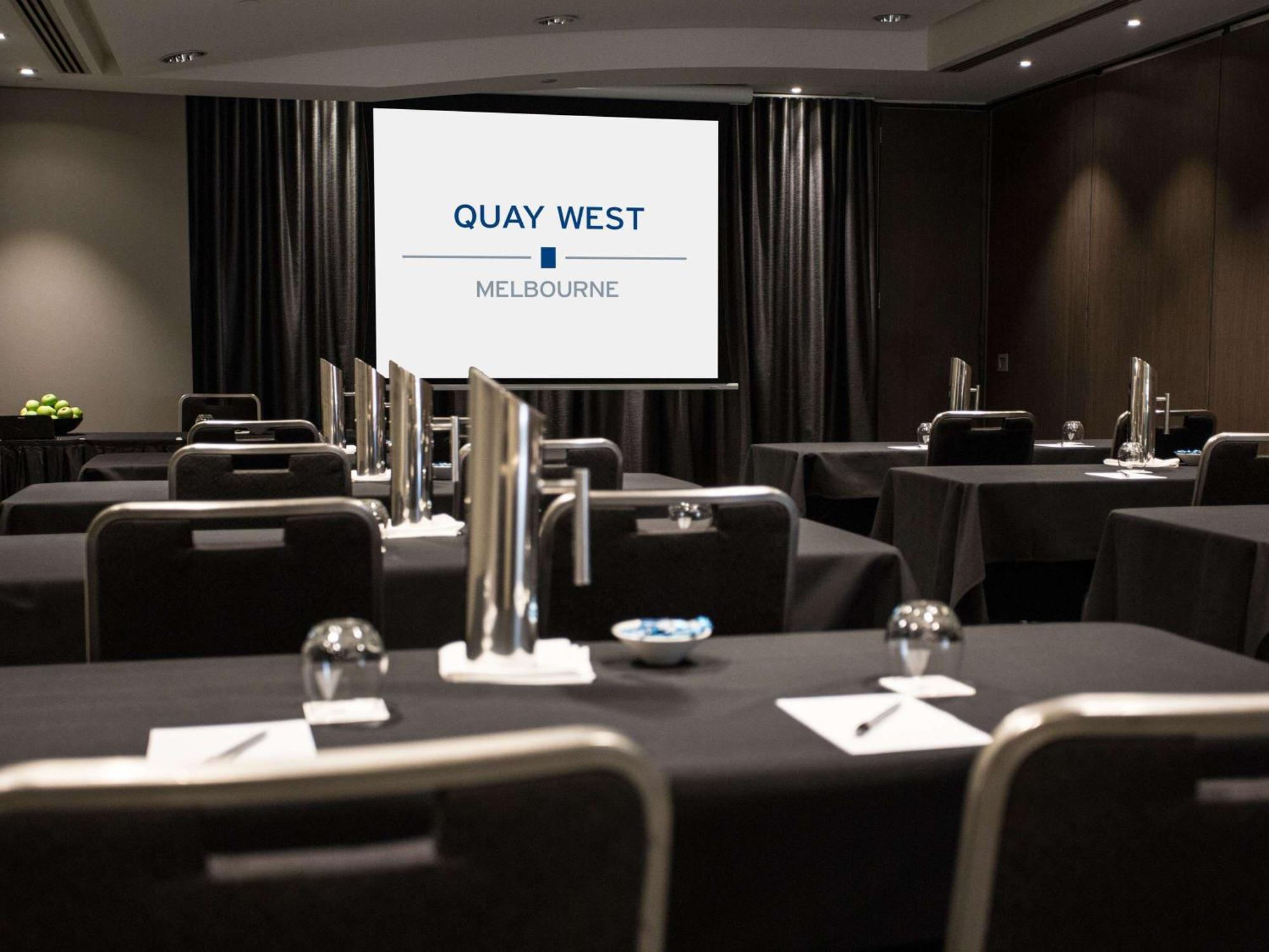 Quay West Suites Melbourne City Exterior foto Quay West Melbourne